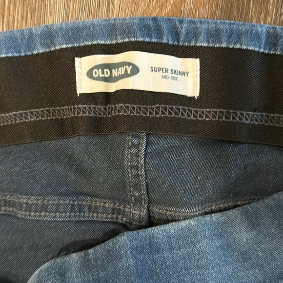 Old navy “super skinny” deep blue jeans size 16 women’s. - Picture 4 of 7